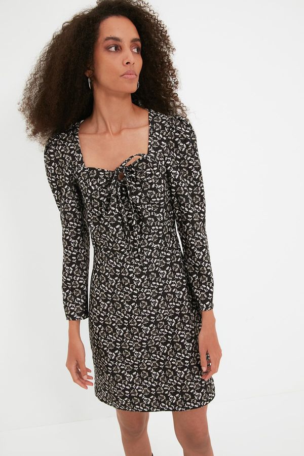 Trendyol Trendyol многоцветна рокля с шарки