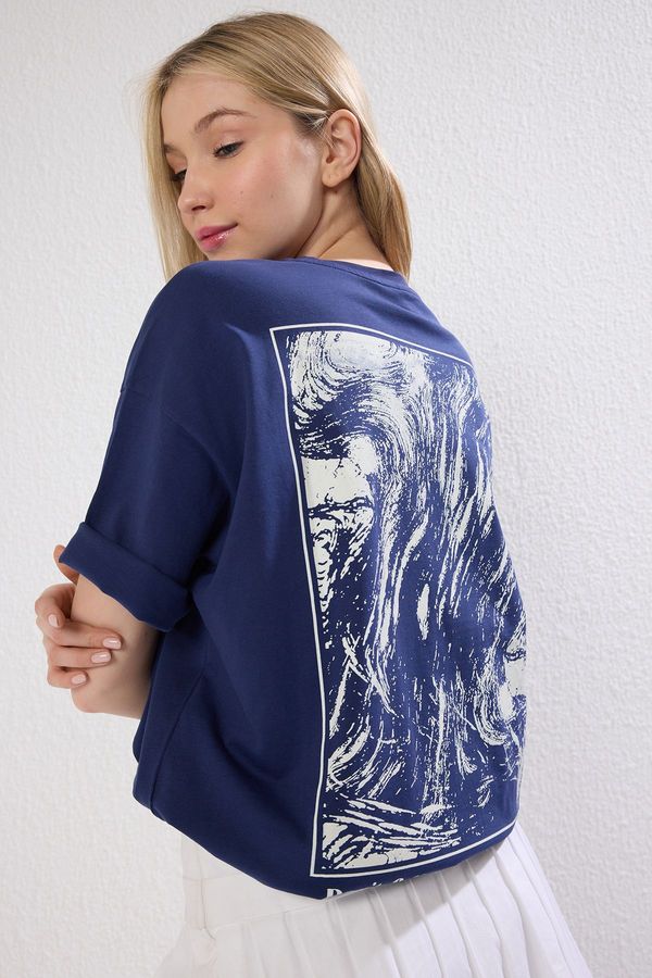 Trendyol Trendyol Navy Blue 100% Cotton Back and Front Printed Oversize/Comfortable Cut Knitted T-Shirt