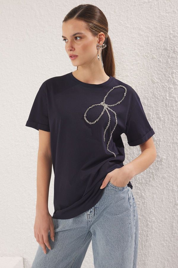 Trendyol Trendyol Navy Blue Bow Stone Detail Regular Pattern Knitted Blouse