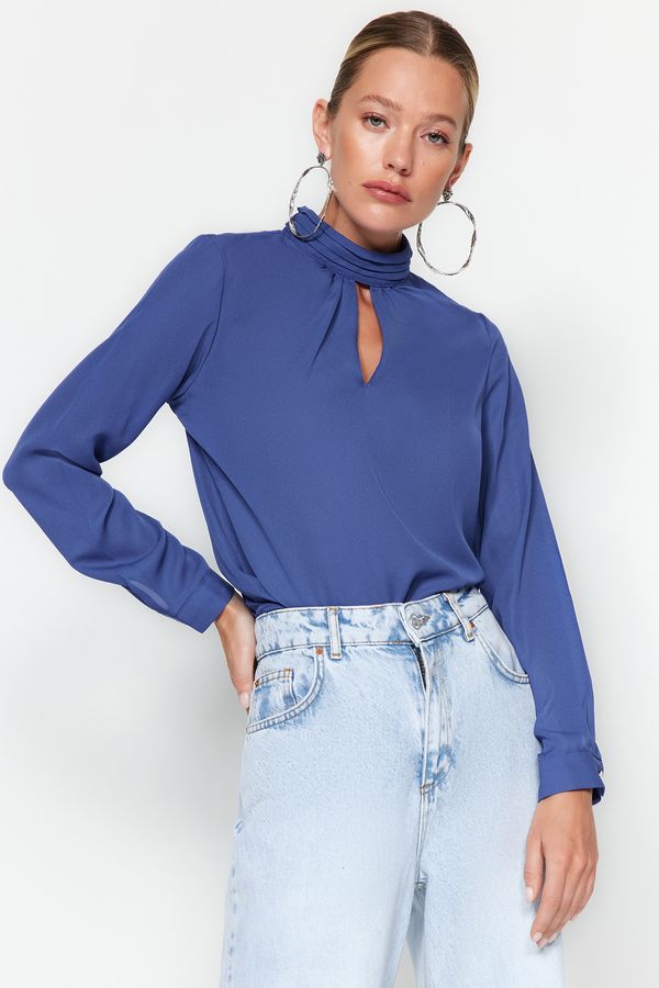 Trendyol Trendyol Navy Blue High Collar Woven Blouse