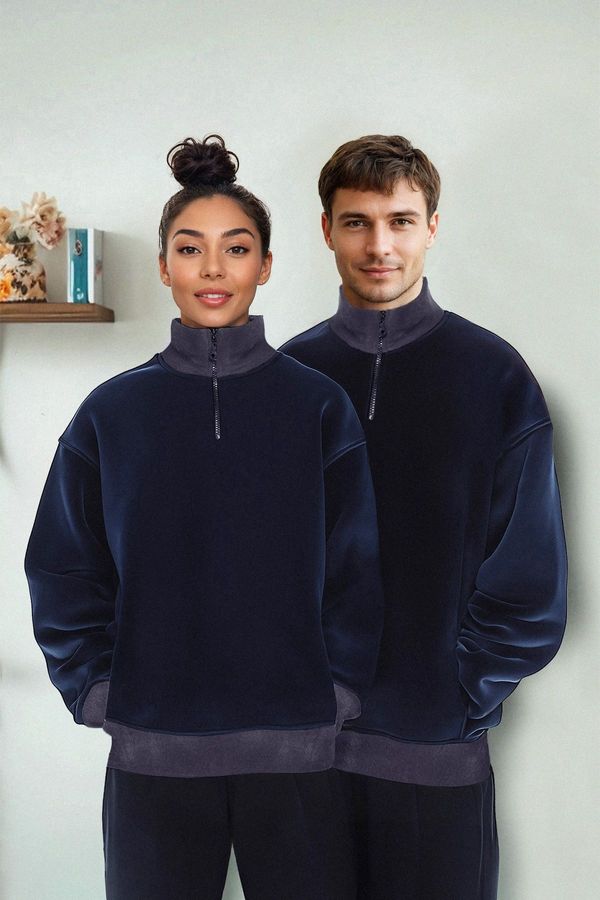 Trendyol Trendyol Navy Blue Oversize/Wide Cut Stand Collar Color Block Anti-Pilling Polar Fleece Sweatshirt