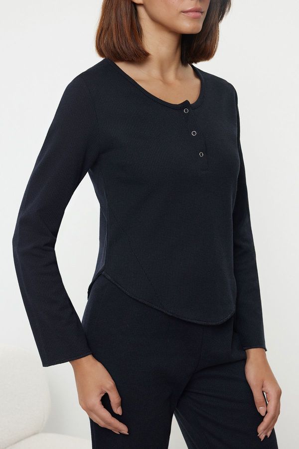 Trendyol Trendyol Navy Blue Snap Button Detailed Waffle Fabric Knitted Pajama Set