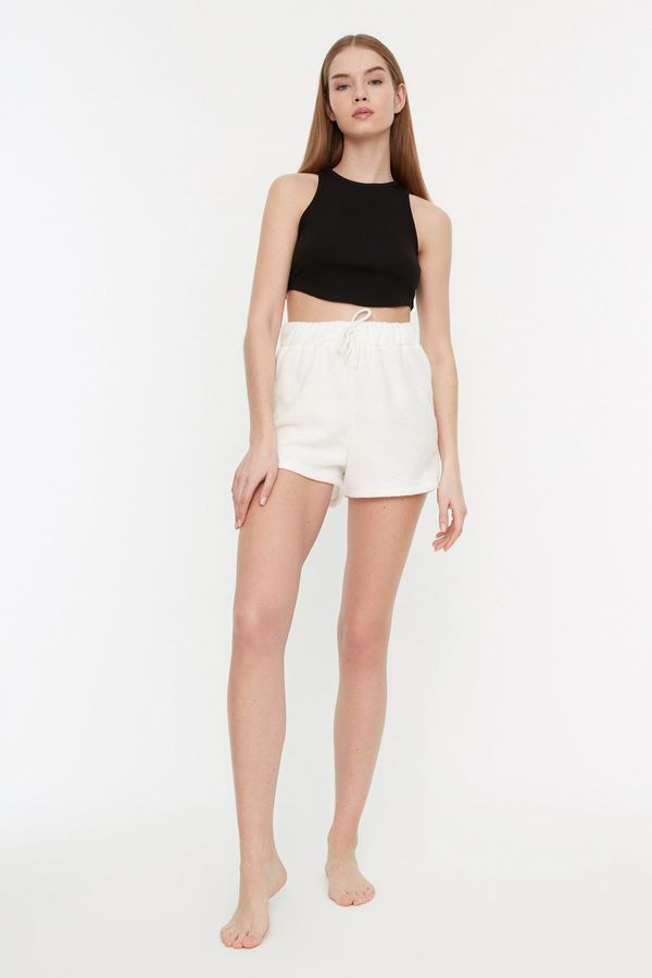 Trendyol Trendyol Shorts - Ecru - Normal Waist