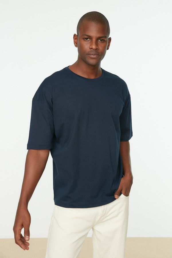 Trendyol Trendyol тъмно синьо мъжки спокойна/удобна кройка 100% памук тениска с текст печат