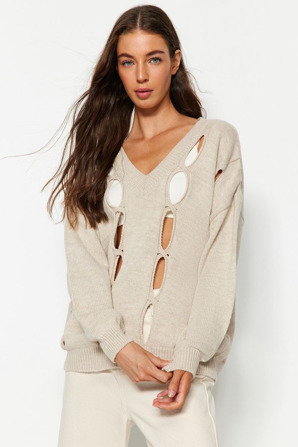 Trendyol Trendyol V-образно деколте трикотаж пуловер с камък ажурна/дупки