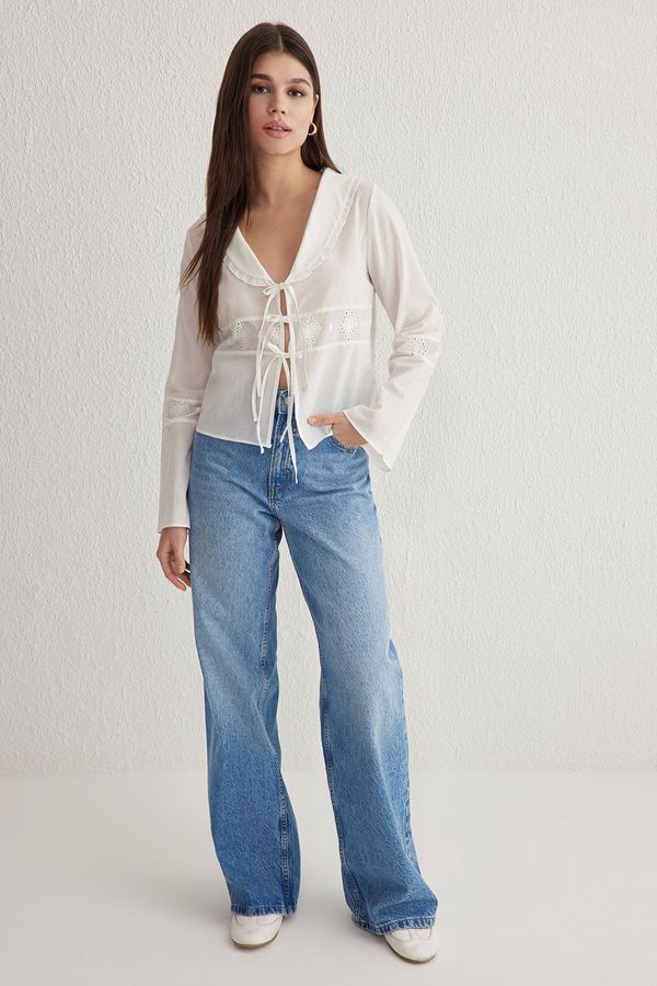 Trendyol Trendyol White Baby Collar Front Tie Embroidered Shirt