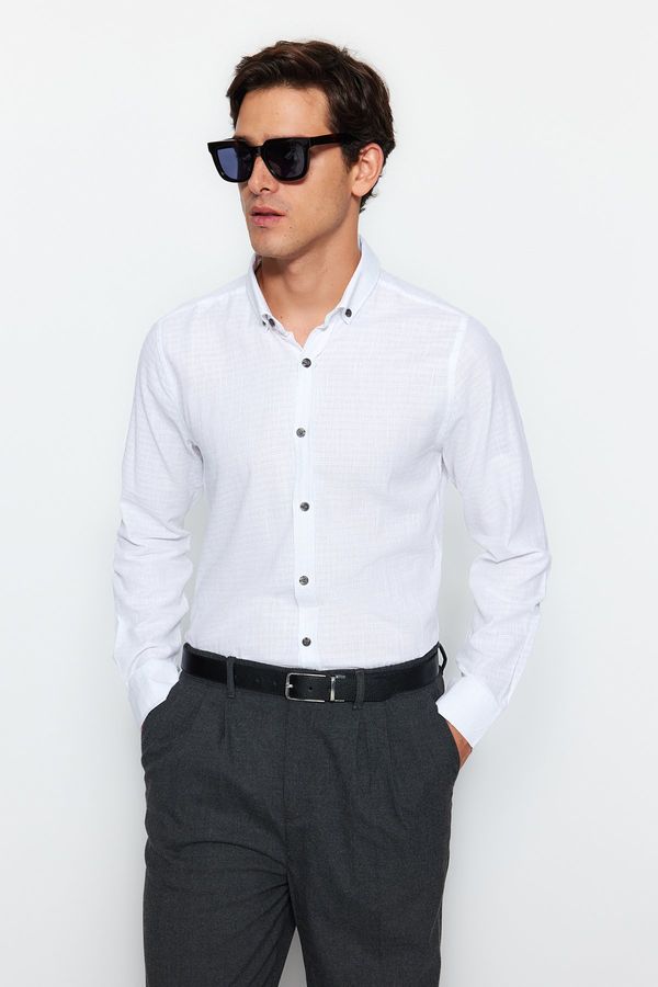 Trendyol Trendyol White Slim Fit Shirt
