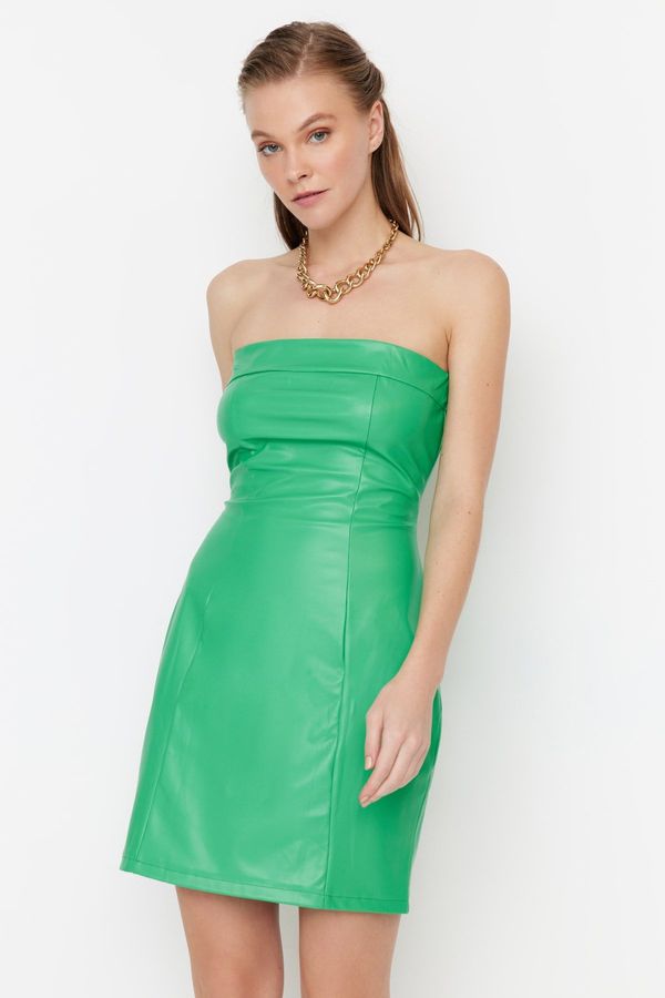 Trendyol Trendyol зелена без презрамки изкуствена кожа вечерна рокля