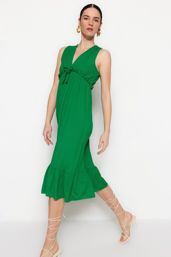 Trendyol Trendyol зелено v-образно деколте волан подробни A-линия Midi плетена рокля