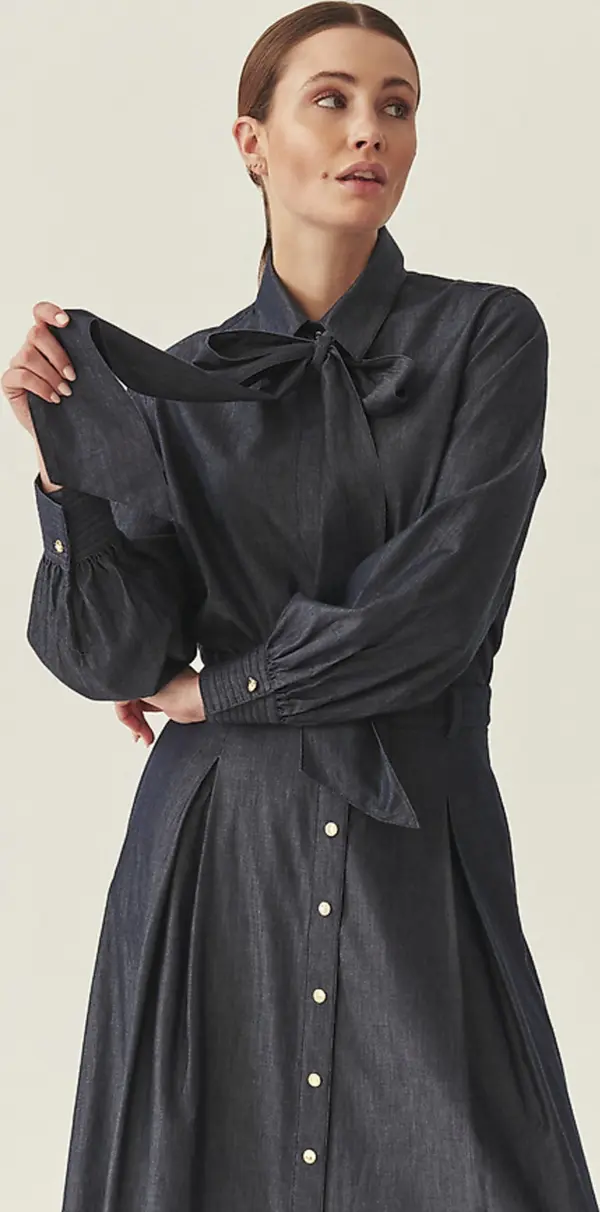 Tatuum Тъмносина памучна риза с вратовръзка