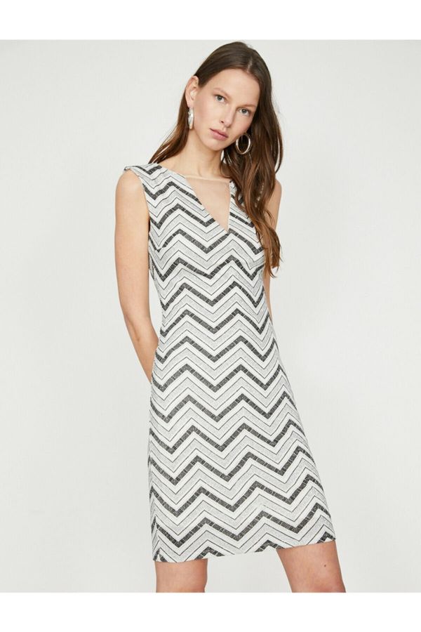 Koton Вечерна рокля Koton & Prom - сива - Bodycon