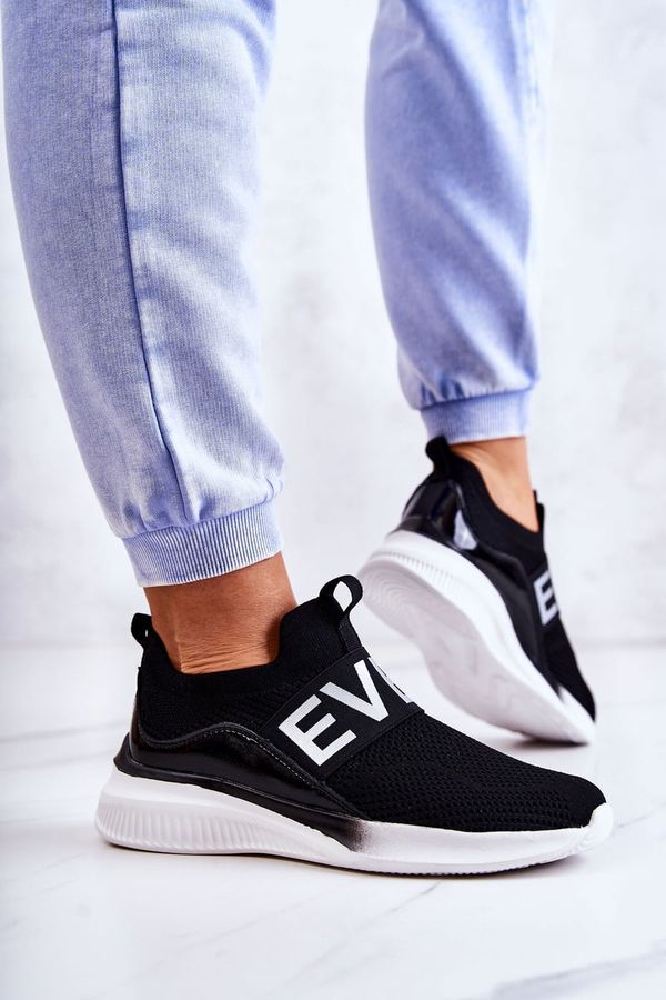 VINCEZA VINCEZA Дамски спортни обувки с приплъзване Black Lorane