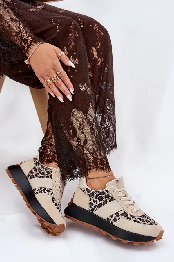 VINCEZA VINCEZA Замшени Дамски Кецове На Платформа Пантерка Винчеца