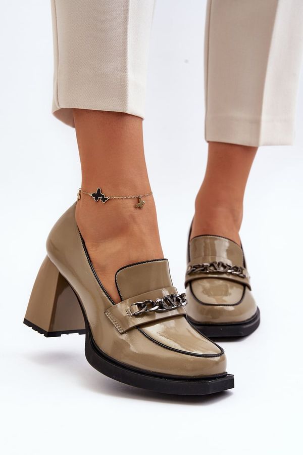 VINCEZA VINCEZA Зелени лачени обувки на Terimene с масивен ток