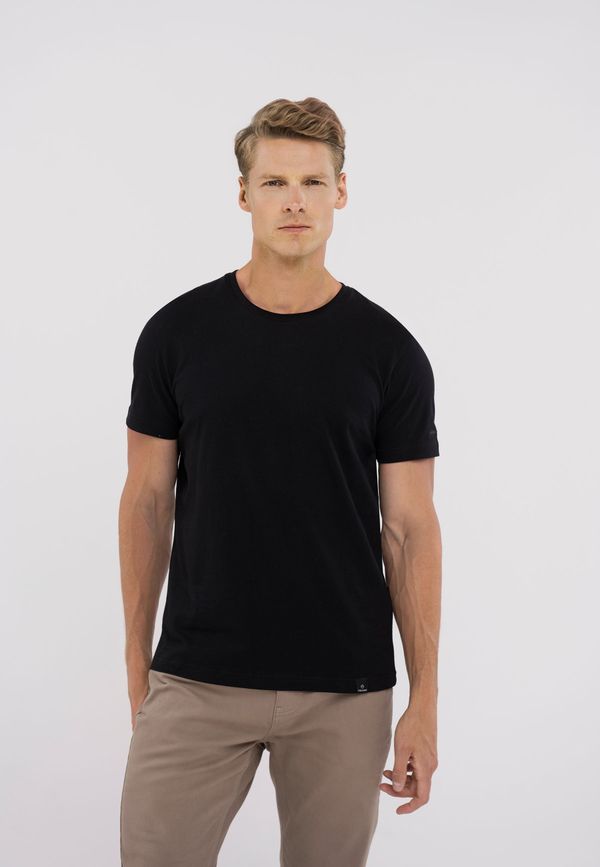 Volcano Volcano Man's T-Shirt T-BASIC