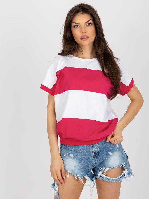 Fashionhunters White and fuchsia basic blouse with short sleeves