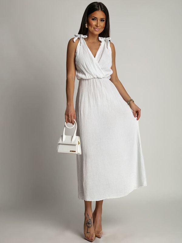 FASARDI White muslin summer dress with a clutch neckline