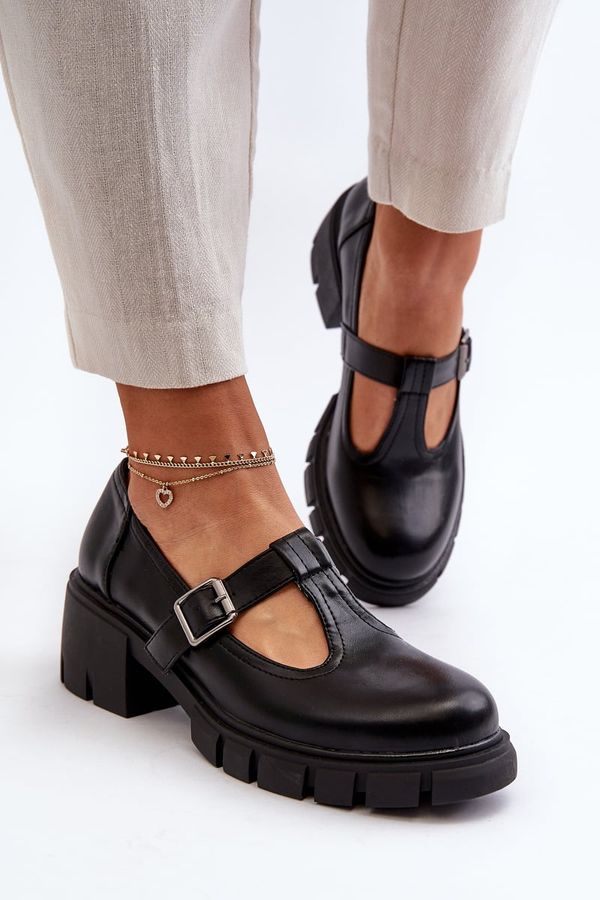 Kesi Women's eco leather shoes on platform and block, black Emelna