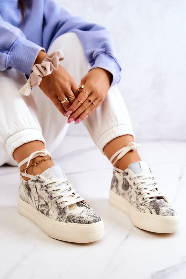 BIG STAR SHOES Women's Fashion Sneakers Big Star - light beige