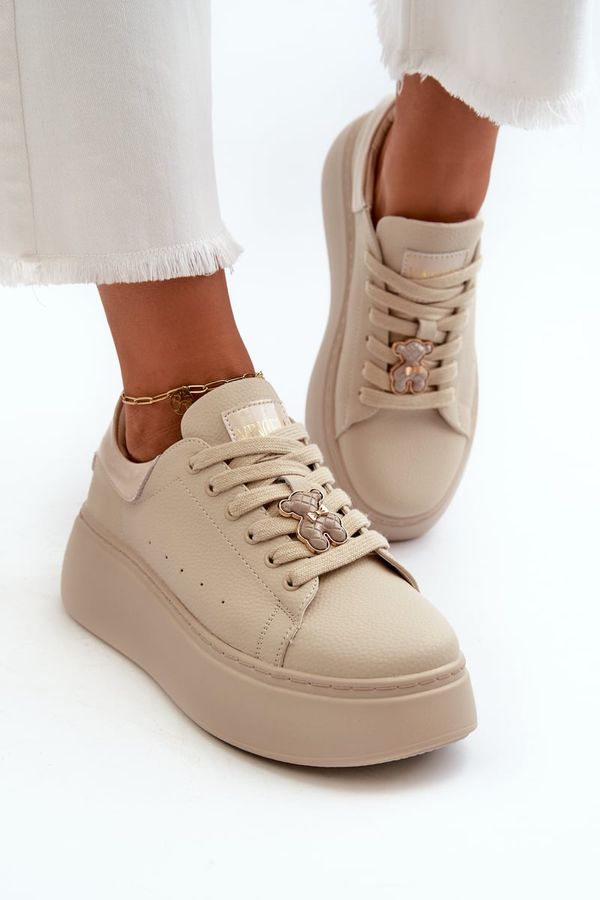 Kesi Women's leather platform sneakers with teddy bear beige Vinceza