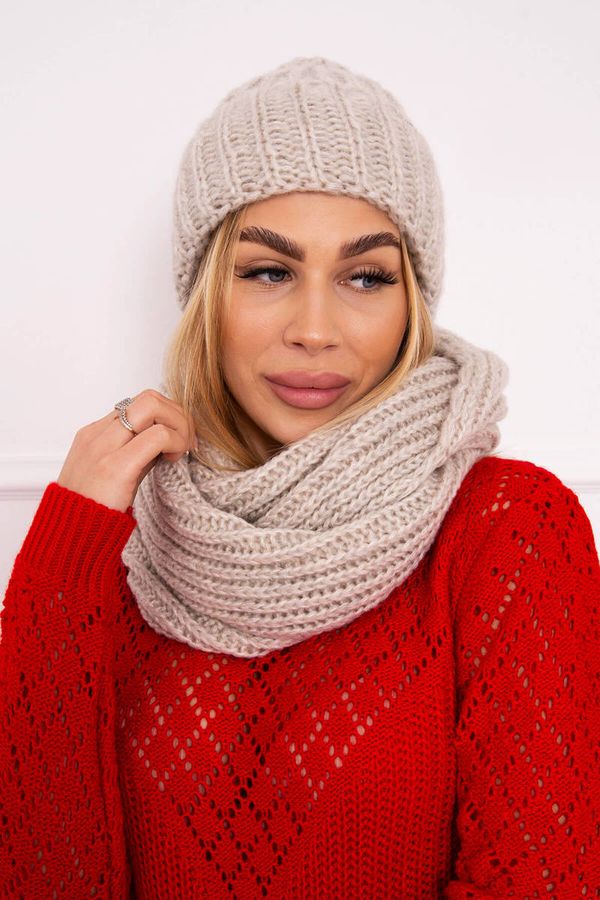 Kesi Women's set with strong ribs P100 beige