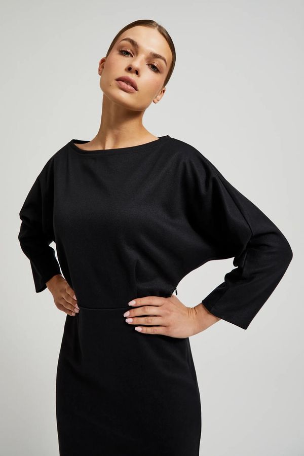 Moodo Women's smooth knee-length dress MOODO - black