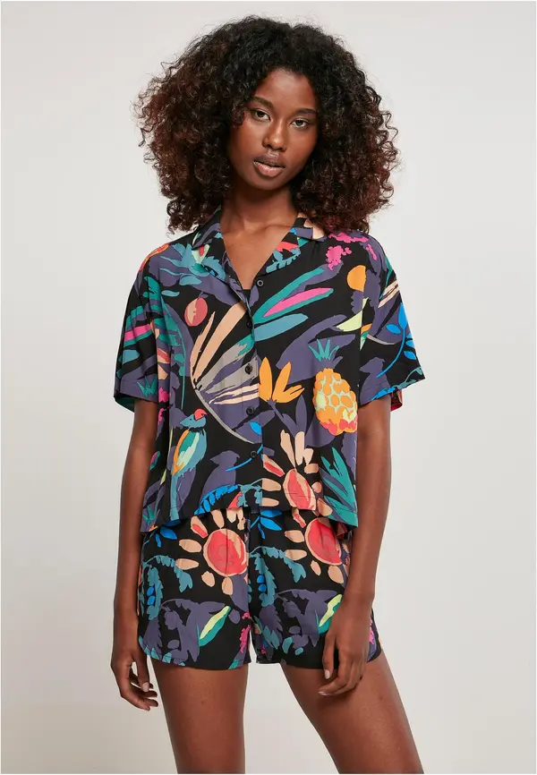 Urban Classics Women's Viscose Holiday Shirt Blackfruit