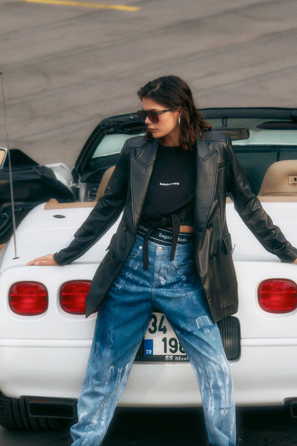 Trendyol Яке Trendyol - Черно - Стандартна кройка