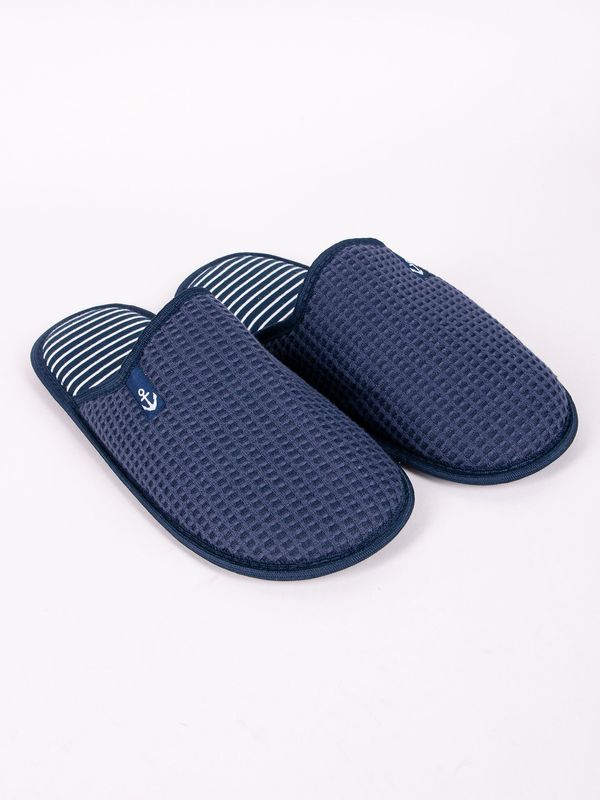 Yoclub Yoclub Man's Men's Slippers OKL-0110F-3000 Navy Blue