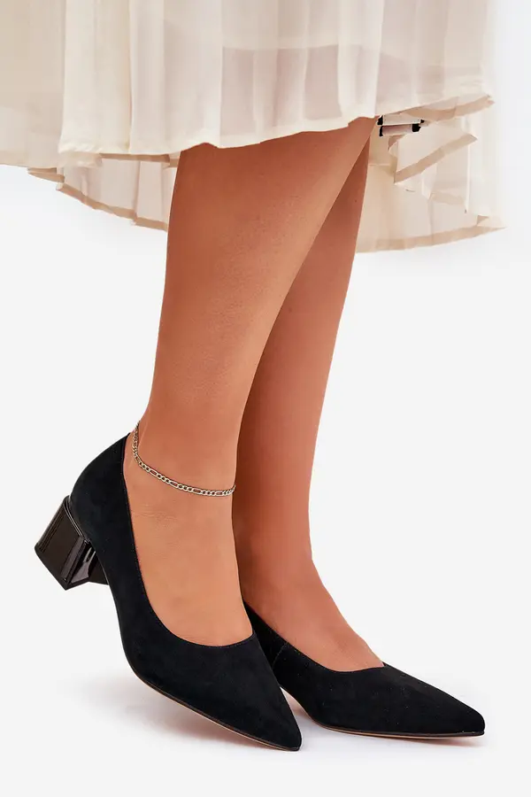 VINCEZA Замшени Гладки Чепици С Шпицови Носове Черни Vinceza 66736