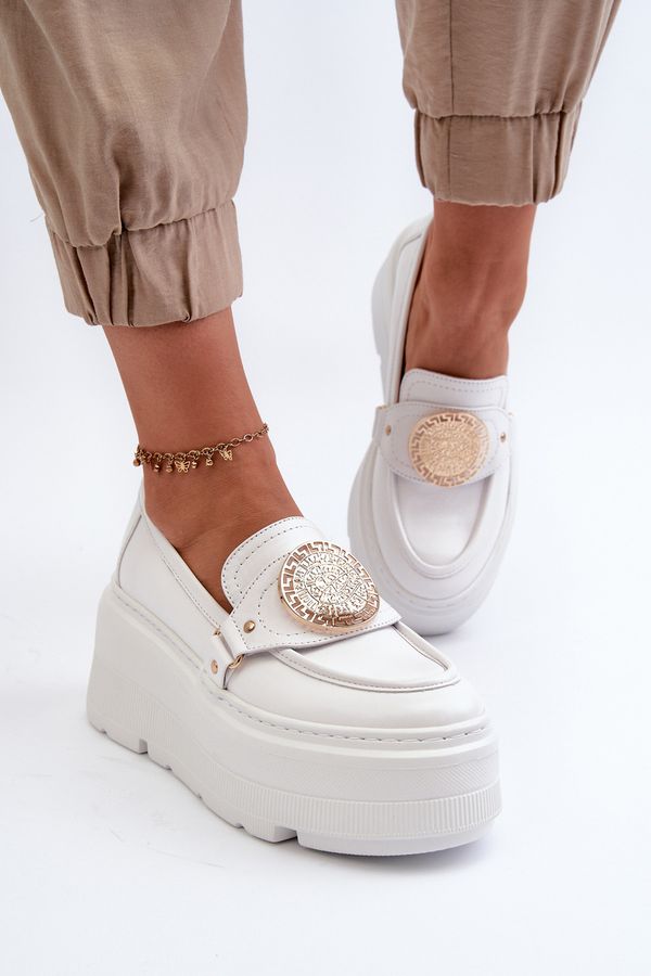 Zazoo Zazoo 3458 Дамски кожени мокасини с декорация Бели