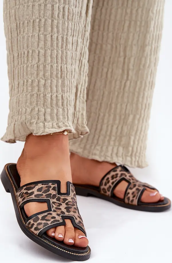 Zazoo Zazoo Кожени Плоски Чепици С Пантерски Дизайн Зазу