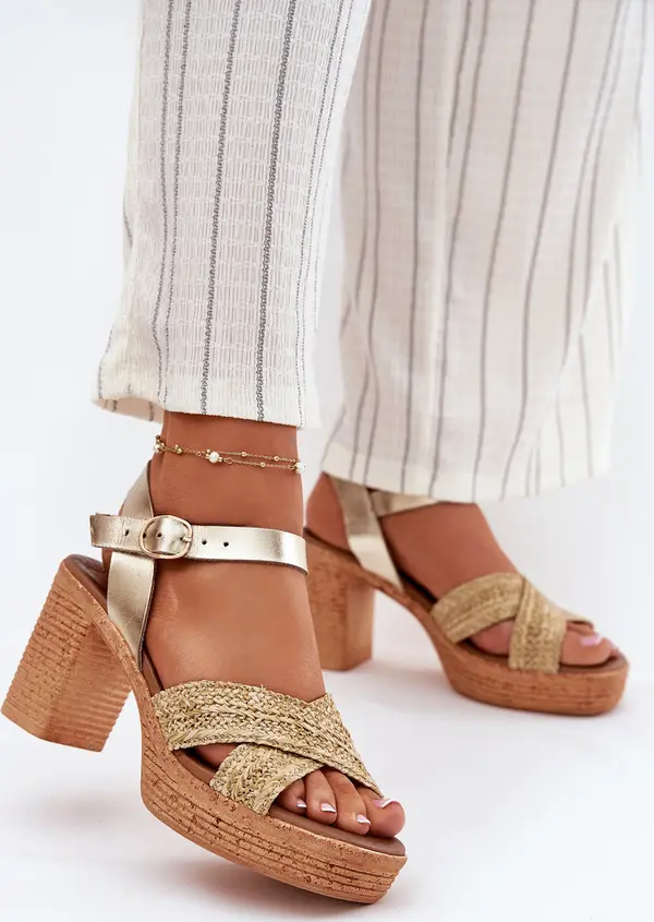 Zazoo Zazoo Кожени Сандали На Ток С Плетка На Лентите Зазу