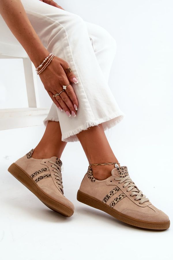 Kesi Zazoo Women's Suede Low Sneakers Beige