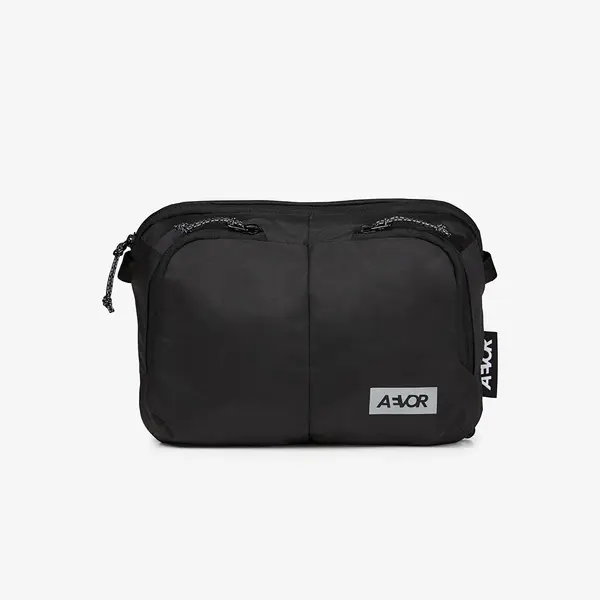 AEVOR Чанта AEVOR Sacoche Bag Ripstop Black 4 l