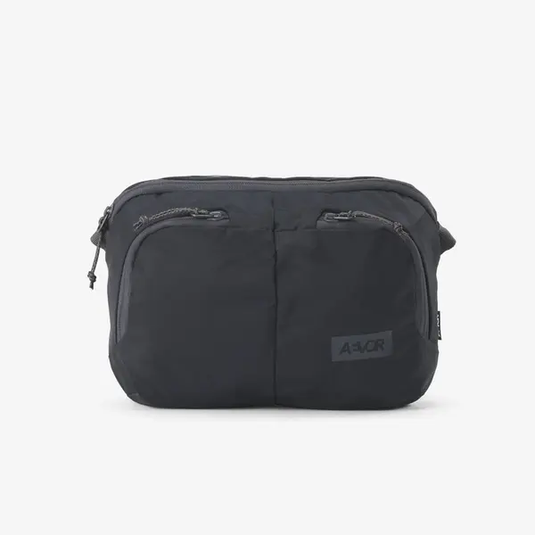 AEVOR Чанта AEVOR Sacoche Bag Ripstop Charcoal Black 4 l