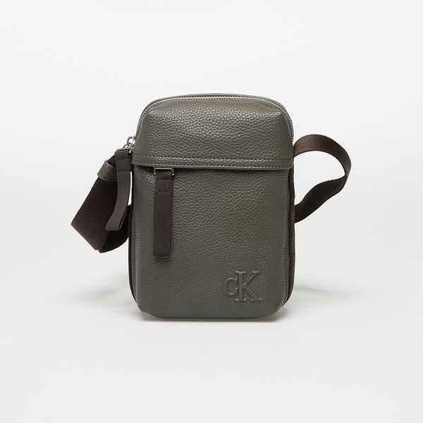 Calvin Klein Чанта Calvin Klein Jeans Cargo Reporter S Bag Gray Universal