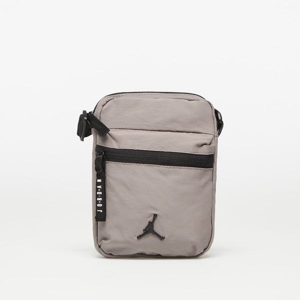 Jordan Чанта Jordan Airborne Festival Bag Enigma Stone 1 l