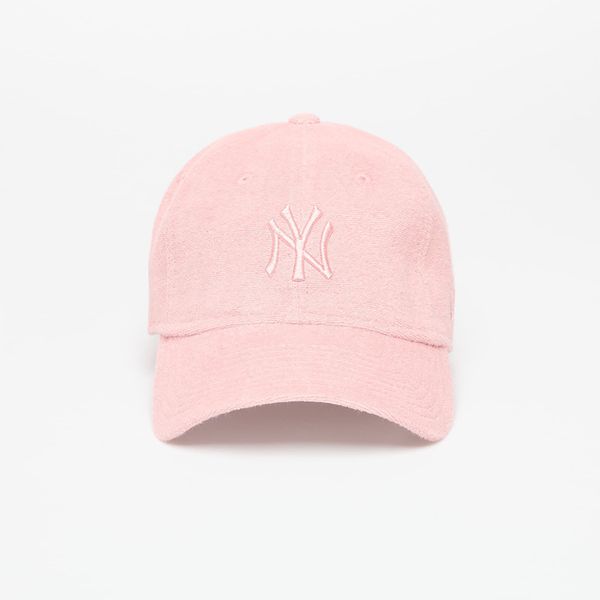 New Era New Era MLB New York Yankees 9TWENTY Towelling Adjustable Cap Pink Universal