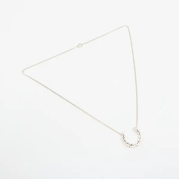 FRED PERRY Огърлица Fred Perry Laurel Wreath Necklace ? Universal