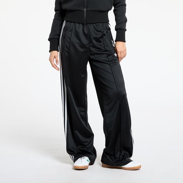 adidas Originals Панталони adidas Firebird Adicolor Loose Track Pants Black XS