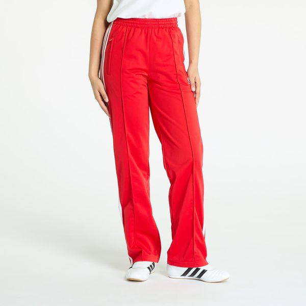 adidas Originals Панталони adidas Firebird Adicolor Trackpant Better Scarlet S