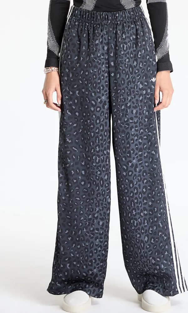 adidas Originals Панталони adidas Originals Wide Leg Pants Multicolor/ Carbon XS