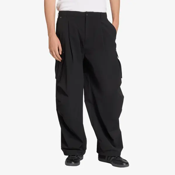 adidas Originals Панталони adidas Premium Essentials Utility Cargo Tracksuit Bottoms Black 34