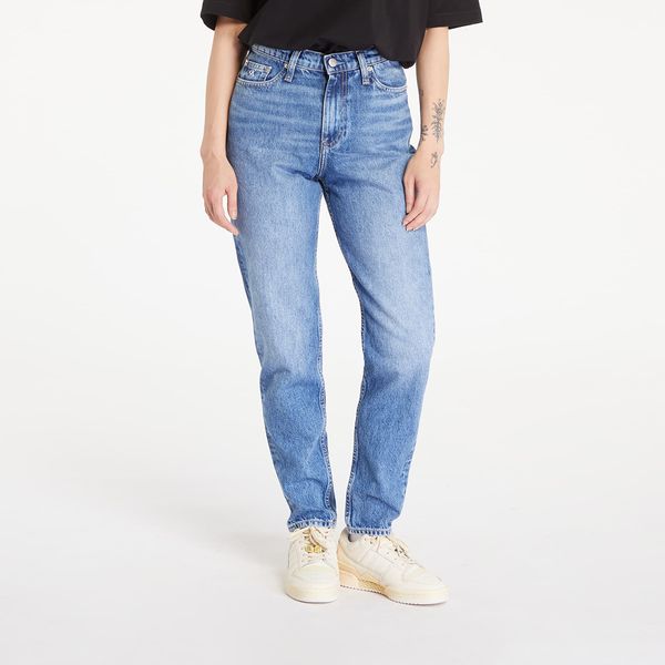 Calvin Klein Панталони Calvin Klein Jeans Mom Jean Denim Medium W29/L30