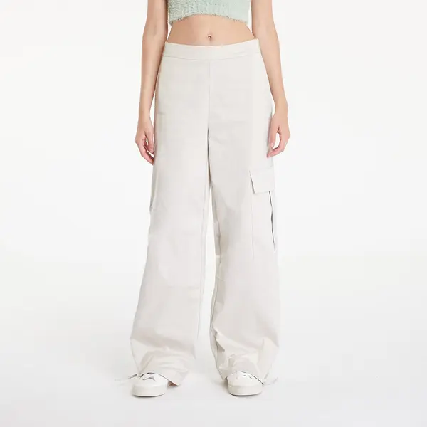 Calvin Klein Панталони Calvin Klein Jeans Satin Cargo Utility Pant Eggshell S