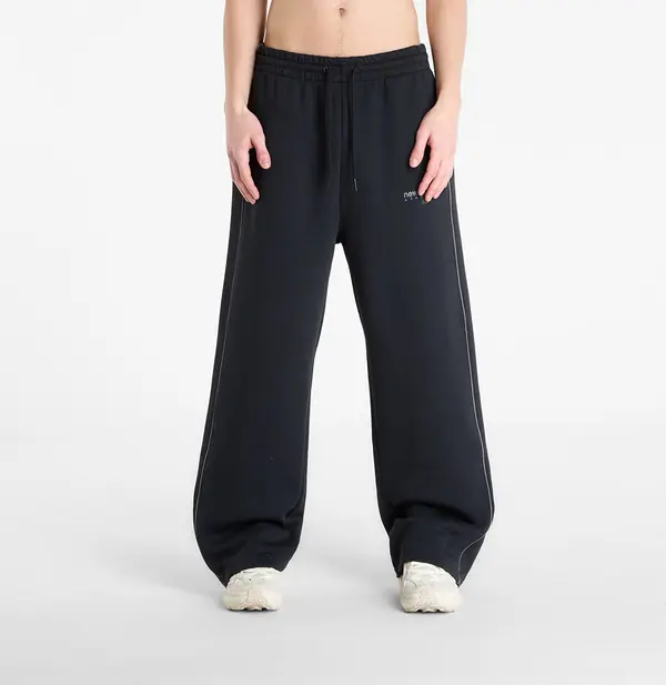 New Balance Панталони New Balance Linear Graphic Fleece Pant Black XL