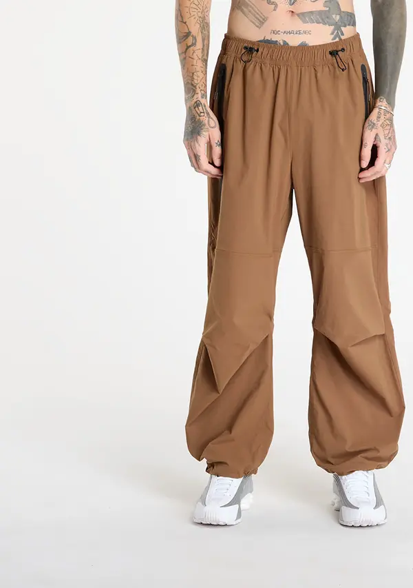 Nike Панталони Nike Tech Men's Woven Oversized Pants Mosswood Brown/ Mosswood Brown/ Black L