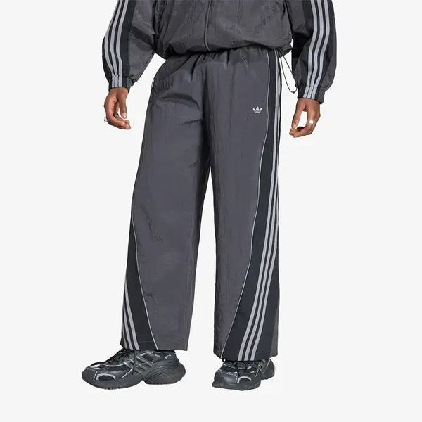 adidas Originals Потници adidas Adilenium Season 5 Track Tracksuit Bottoms Utility Black S
