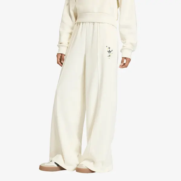 adidas Originals Потници adidas x Liberty London Joggers Off White M